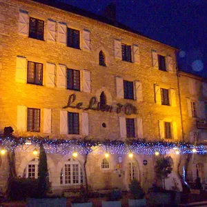 Logis - Et Restaurant Le Lion D'or 3*, Gramat Frankrijk