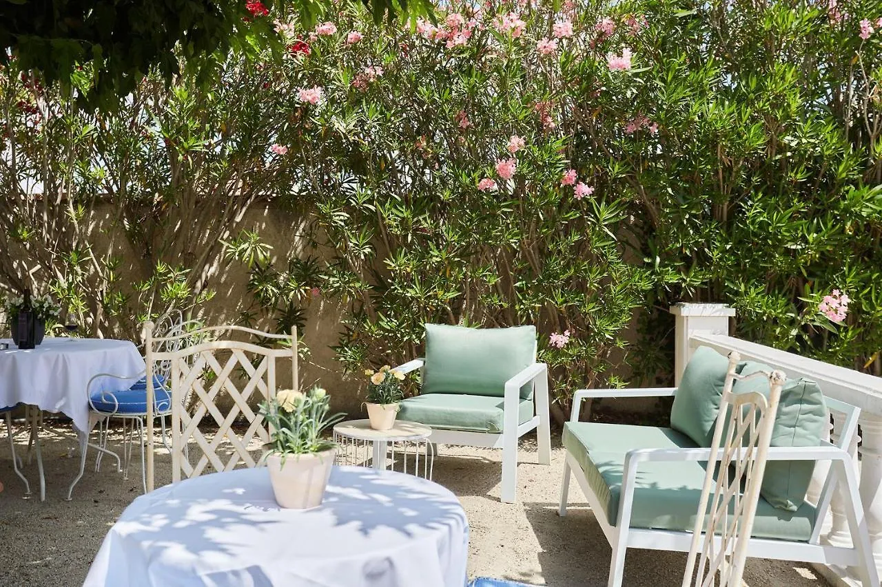 Logis Hotel Le Rodin Арль 4*,